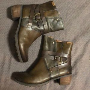 Pikolinos Olive Bootie
